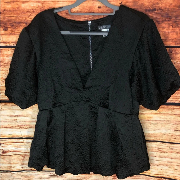 Black Top - Picture 8 of 16